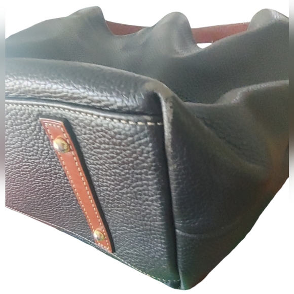 Dooney & Bourke Pebble Grain Logo Lock Shoulder Bag Hobo Purse - Picture 12 of 16